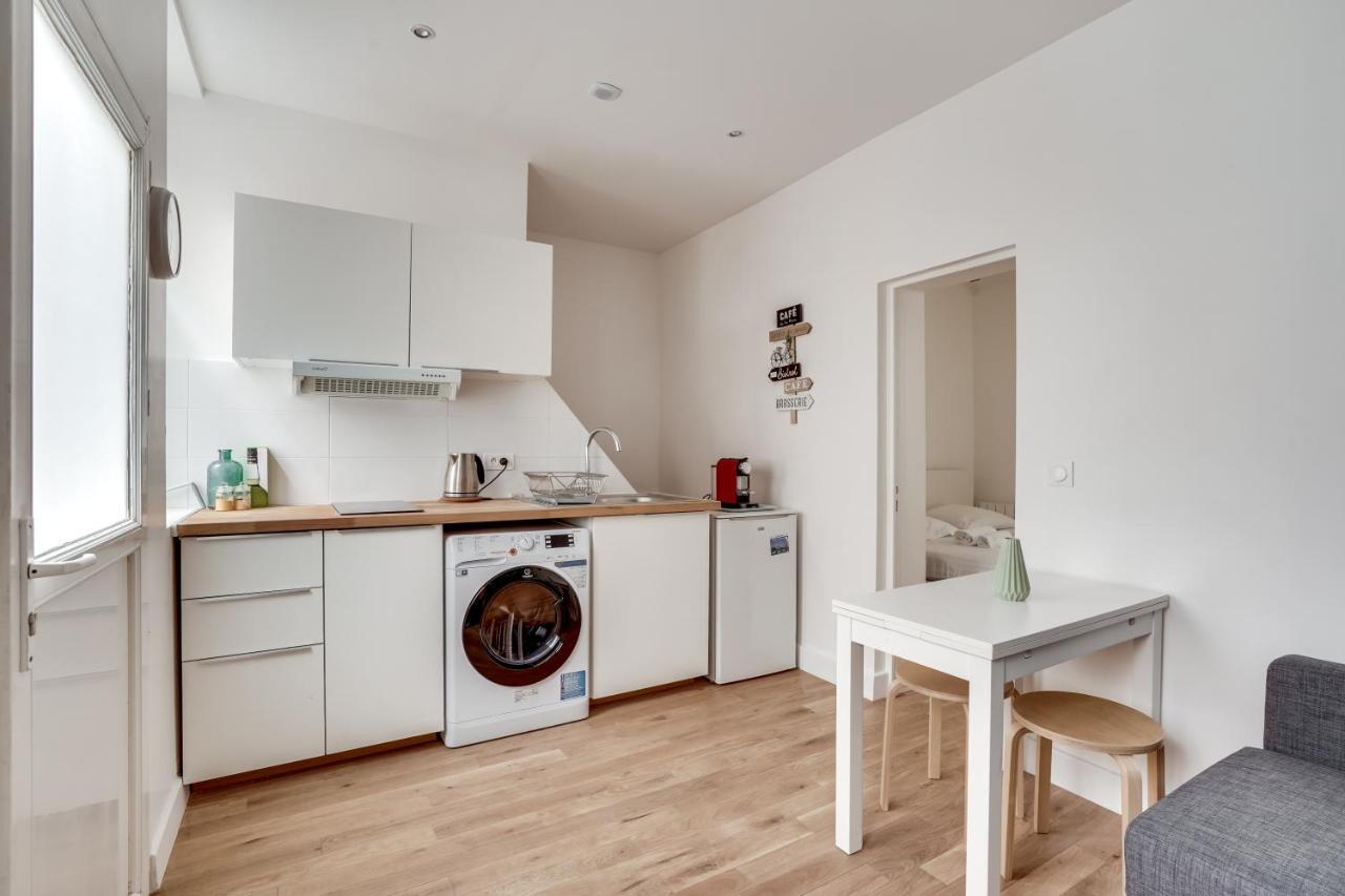 Apartment 3 People Close Eiffel Tower By Weekome Paris Extérieur photo